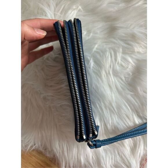 Coach double Corner Zip Wristlet Denim Blue Refined Pebbled Leather - Picture 2 of 10